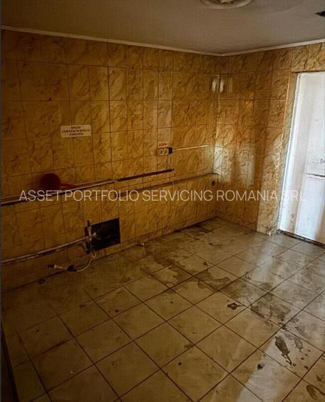 De vanzare Spatiu comercial+teren - Hales Tisau - Buzau - 5