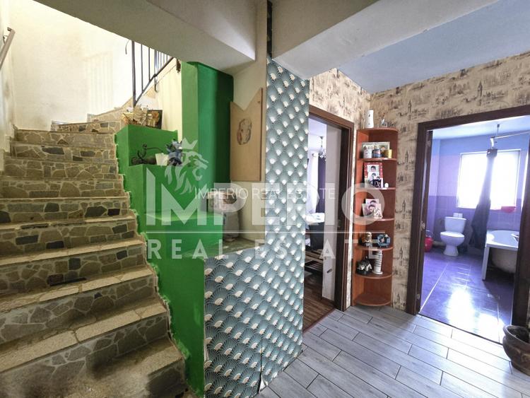 Apartament de vanzare cu 5 camere si garaj subteran! - 6