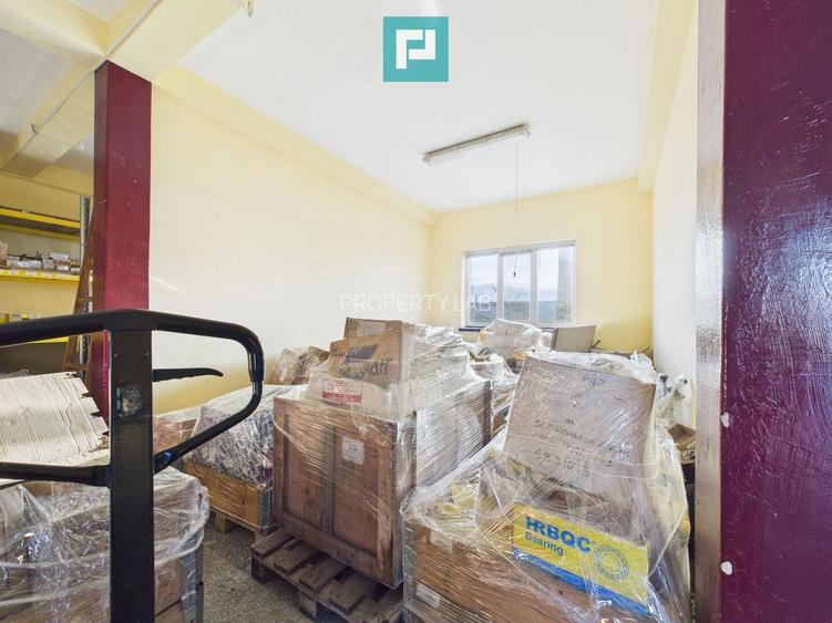 Clădire P+E parcare si platformă betonată 700mp - 3