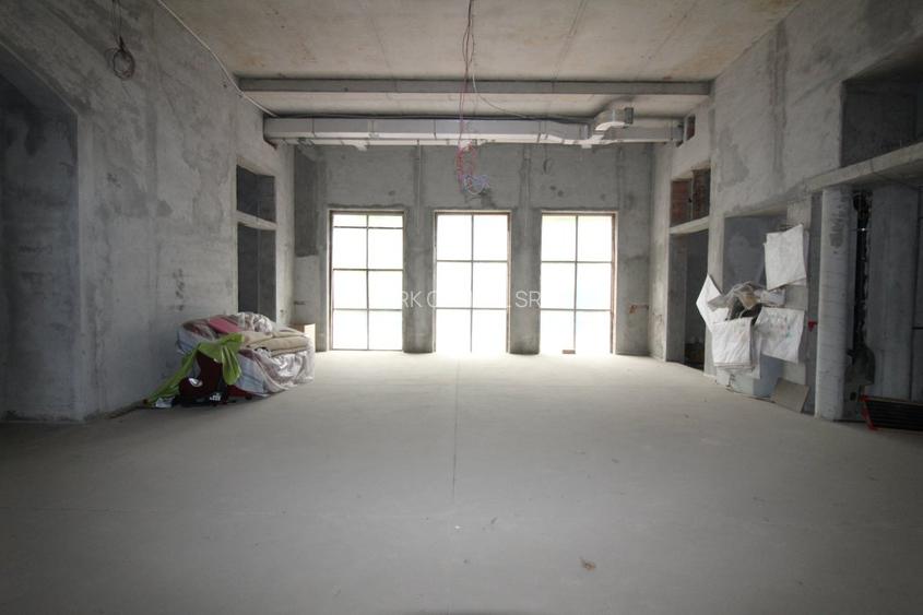 Sediu comercial perfect pentru clinica medicala, spital privat sau camin de batr - 5