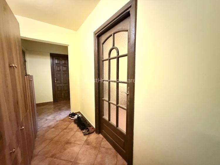 Apartament spatios, 3 camere, 70 mp utili, etaj 3 - zona Dacia - 6