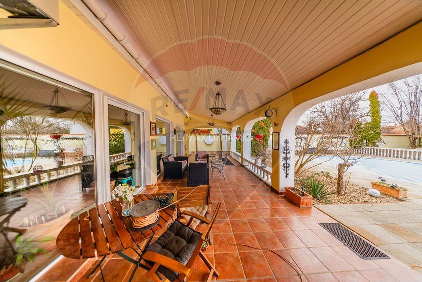 Vilă cu 4 camere de vânzare 921 mp zona Subcetate,Arad - 30