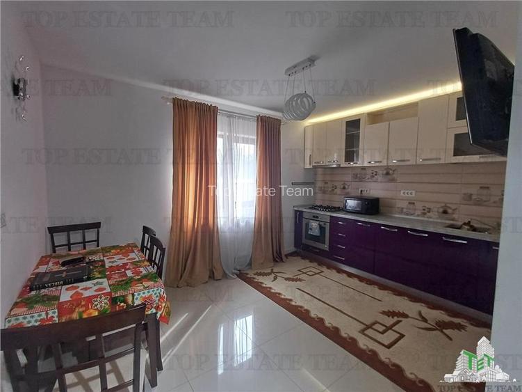 Vila 5 camere + 4 bai la sub 1000e pe mp - 13