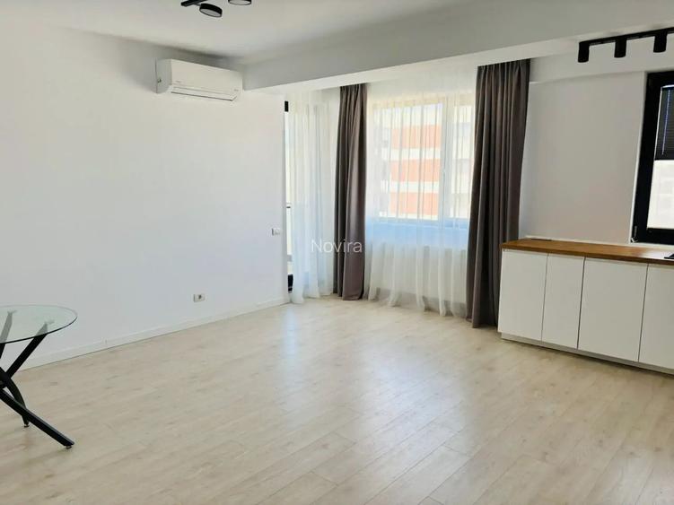 Garsoniera/ Libera Imediat / 45mp / ideala si pentru birou - 2