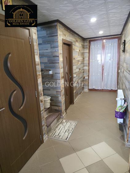 Doua case P+M + anexa, 1000 mp teren – vedere panoramica spre munti - 10