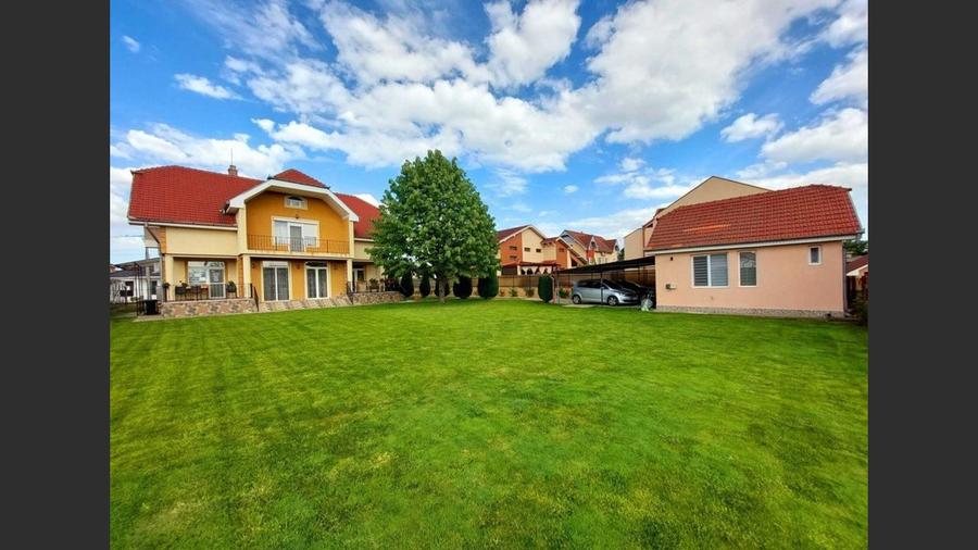 House for sale 6 Rooms, Episcop Ioan Alexi Street, Oradea