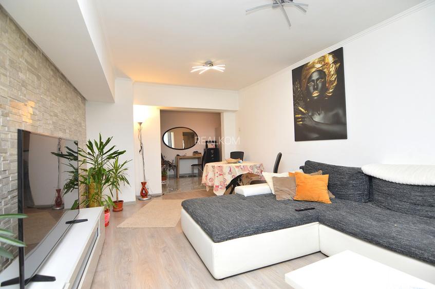 VANZARE APARTAMENT 3 CAMERE UNIRII – PIATA ALBA IULIA - 5