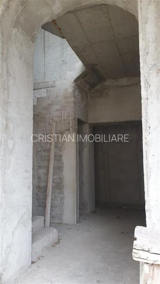 Conac Boieresc P+1 Ultracentral 695mp construiti, teren 466 mp pe colt deschider - 16