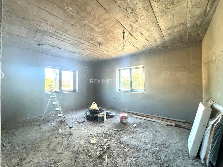 Ocazie - Casă individuală cu 5 camere - 931e/mp |Sânmihaiu Român| - 2