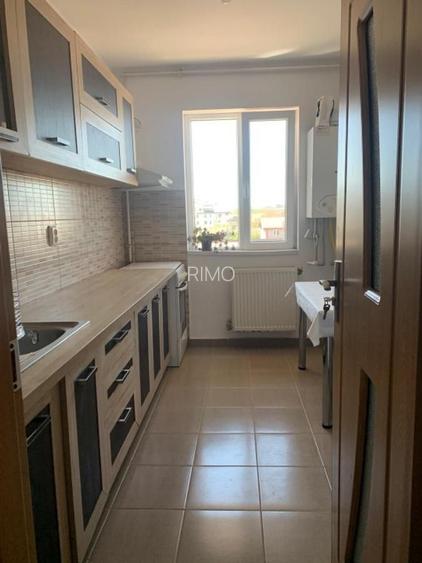 Apartament superb cu trei camere, Aparatorii Patriei, 124.000 € - 8