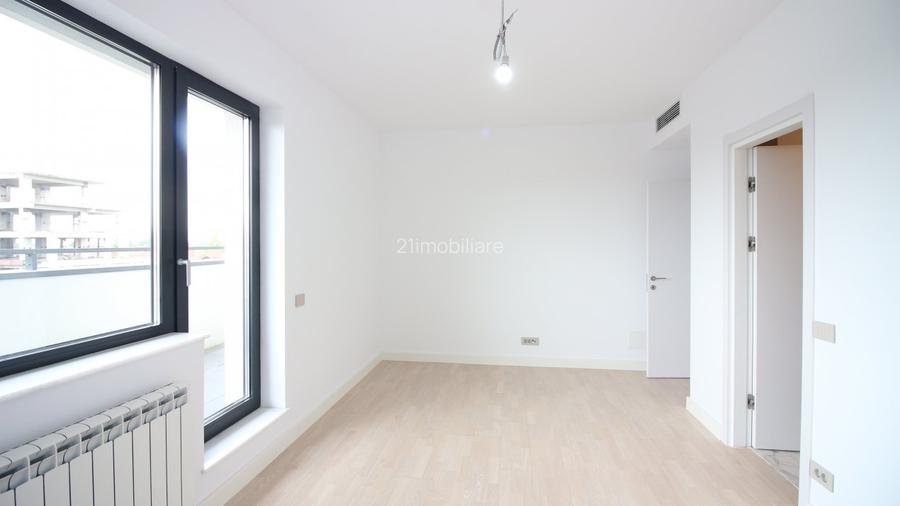 Penthouse 4 camere, 125 mp, 3 bai, terasa 97 mp, etaj 3/3, lift, singur pe etaj - 15