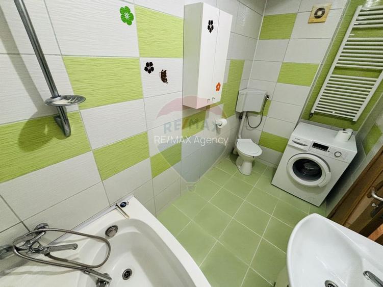Apartament spatios de vânzare 2 camere EROILOR . VOLUNTARI A3 - 19
