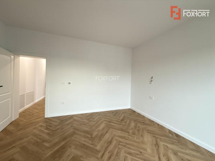 Duplex cu 4 camere de vanzare in localitatea Covaci - 21