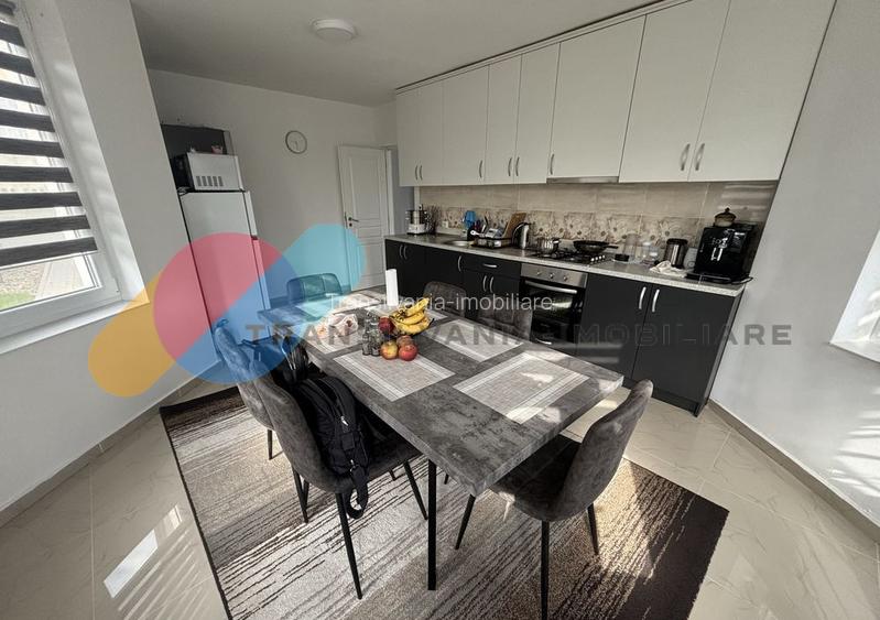 Casă finisata si mobilata, teren 500 mp-Campenesti - 2