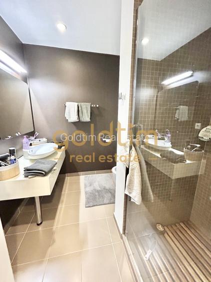 VILA SUPERBA/MOBILATA/UTILATA/PISCINA/CURTE 3000 MP/IESIRE LA LAC - 8