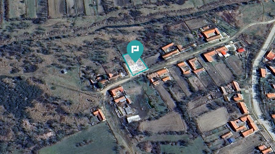 Teren 977 mp cu fundație și pivniță finalizată - 4