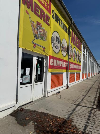 Spatiu Comercial 1000 m2 ,Str Zizinului