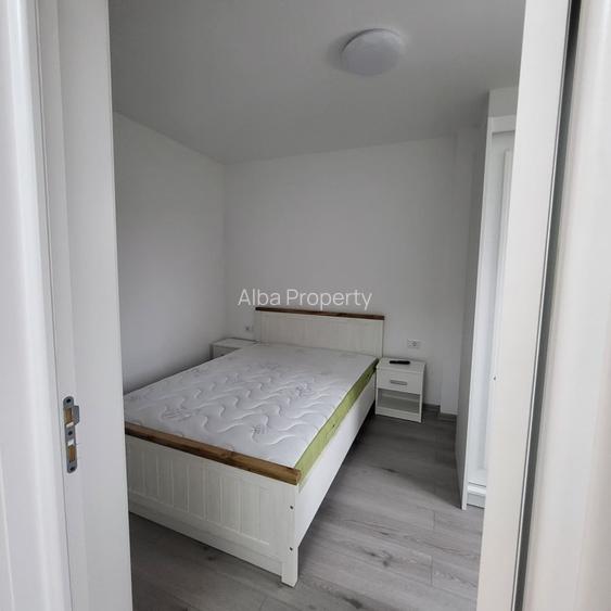 Apartament 2 camere , etaj 1 , bloc nou - 5