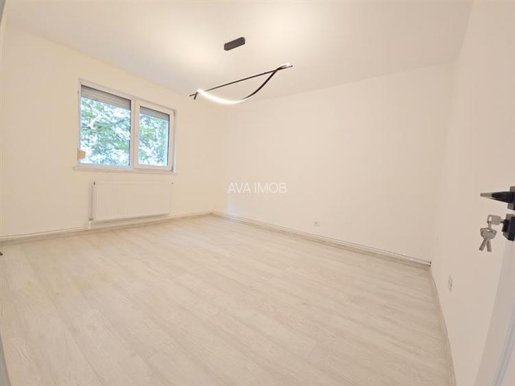 Spatiu comercial modern in Bacau, ideal pentru afacerea ta! - 14