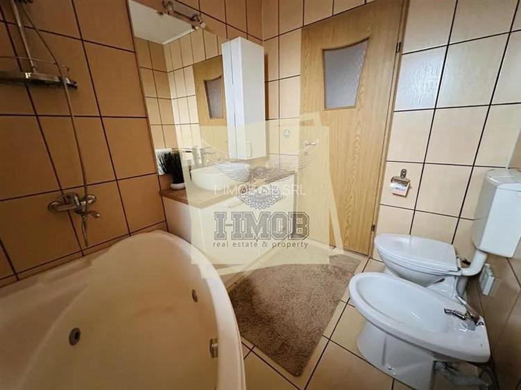 Apartament 3 camere 70 mp utili Vasile Aaron - 5