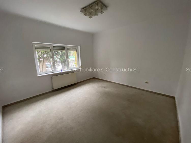 Vilă zona Liviu Rebreanu - 28