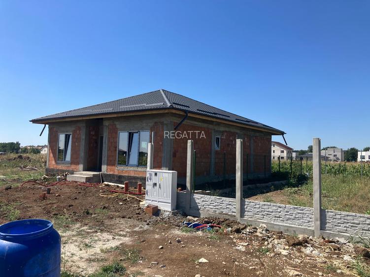 CASA LA ROSU IN COMPLEX DE 20 de CASE INDIVIDUALE in Corbeanca - 42