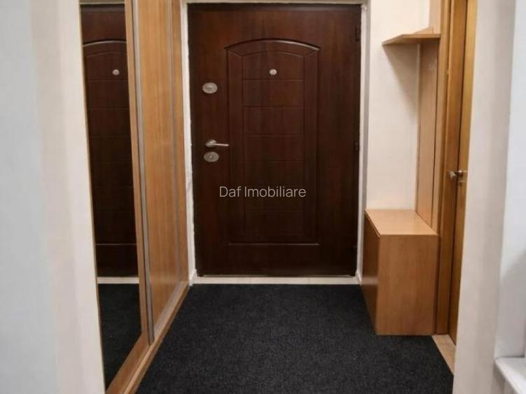 59900 euro - garsoniera -32mp - 1min metrou - 7