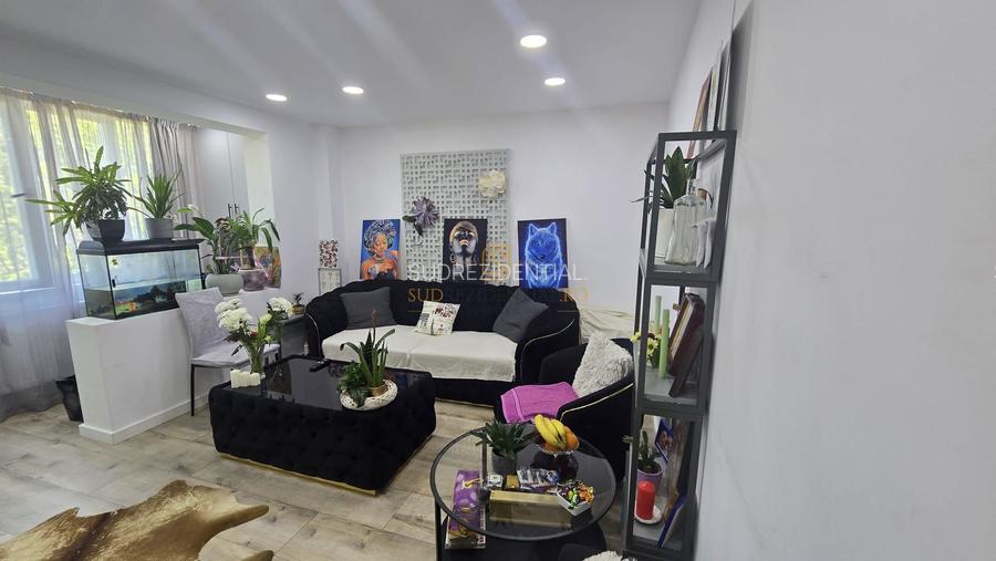 Apartament cu 4 camere de vanzare, Bd. C-tin Brancoveanu, Sector 4 - 4