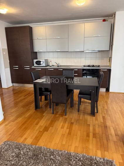 Apartament 4 cam. 300mp, mobilat si utilat - in zona excelentă - 8