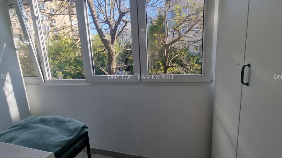 Apartament 4 camere, centrală proprie, parcare, 5 min metrou Apărătorii Patriei - 11