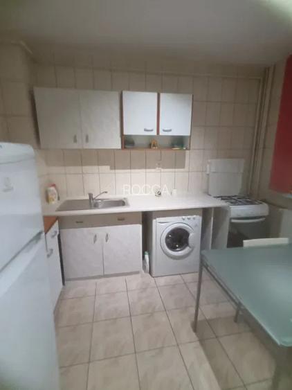 Apartament de 2 camere decomandat, zona Postavarului - 1 Decembrie 1918 - 6