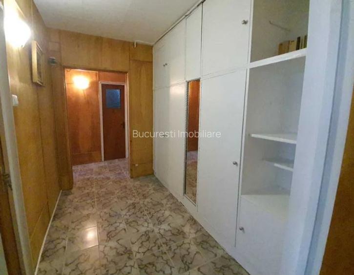 Tineretului,Metrou,Parc,bl.1977,reabilitat,DECOMANDAT,Amenajat,loc parcare - 6