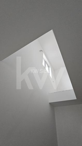 Garsoniera cu scara interioara in Broscarie – langa Opera Residence - 4