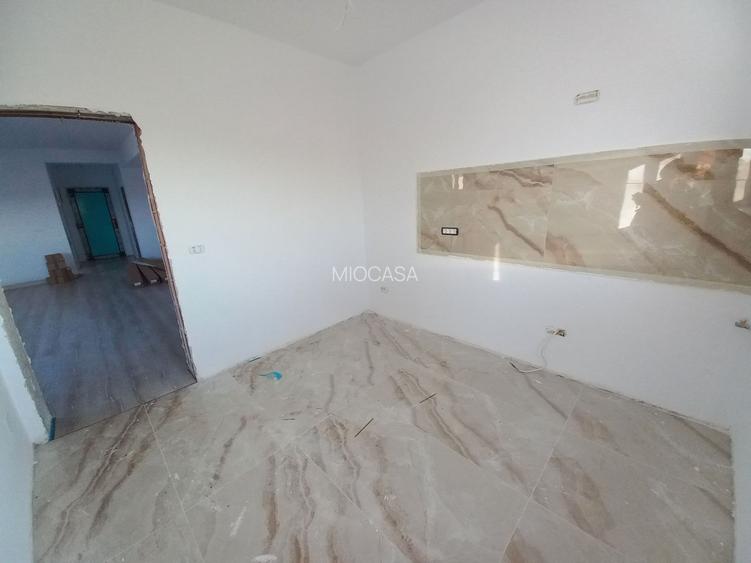 Langa Mosnita City Mall. 5 Camere. 3 Bai. Bucatarie inchisa. - 9