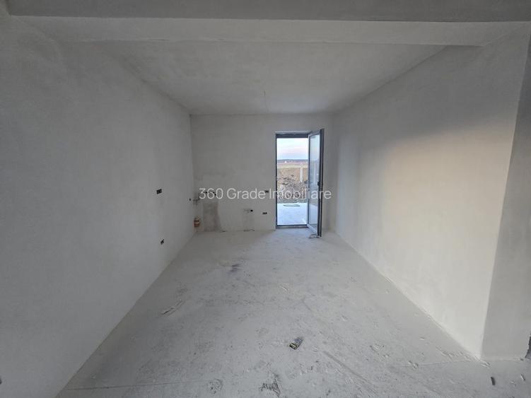 Duplex pe parter în Moșnița Veche Toate utilitățile - 3