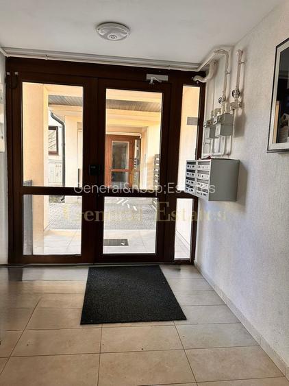 De vanzare apartament cu 3 camere | Sanpetru - 12