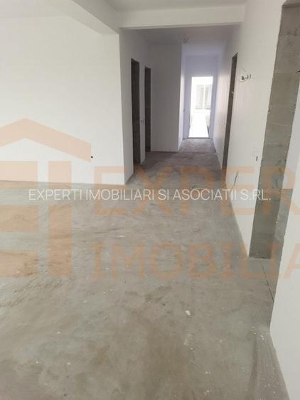 Casa situata in zona Costinesti - 12