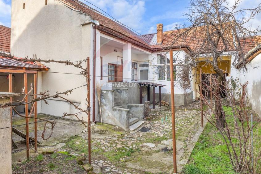 Casă cu 3 camere + teren 342 mp de vânzare - zona Boul Roșu - 13