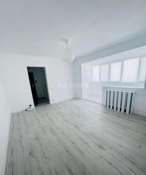 Titan 3 Camere Instalatii Schimbate Etaj 9 7 Min Metrou Zona Verde - 4