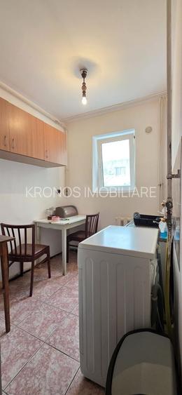TOMIS 3 - CITY PARC MALL 2 CAMERE ETAJ 3/4 IDEAL INVESTITIE PRET 83.900 EURO - 4
