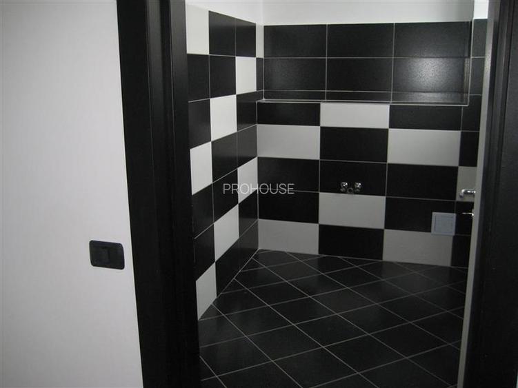 Birouri renovate - toate dotarile - zona Politie / Jandarmerie - 169mp - 8