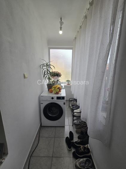 Casa tip parter in Carani - 7