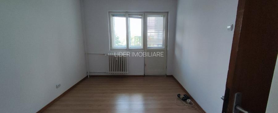 Obregia - Covasna, 2 camere decomandate - 3