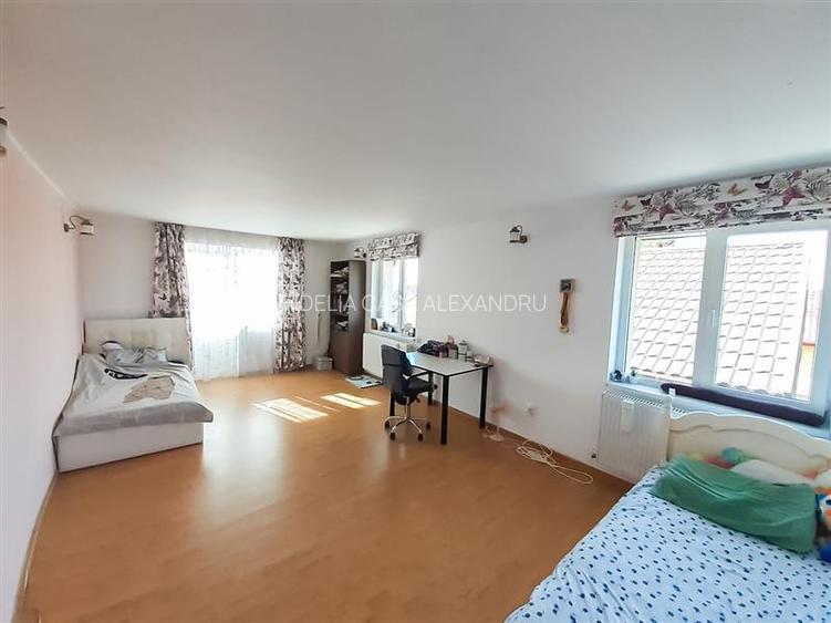 Vila  de vanzare  Valea Lupului, - 13