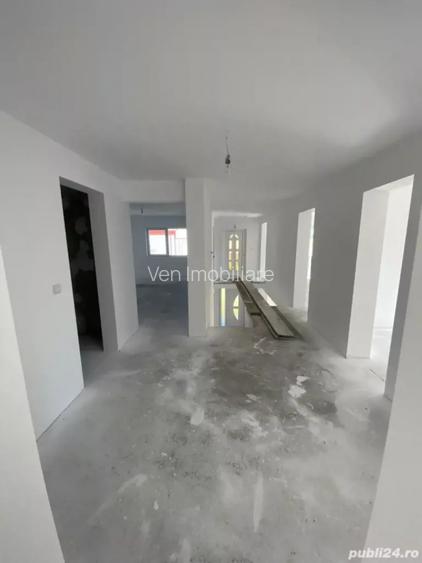 Casa de vanzare in zona Subcetate 1500 mp teren - 5
