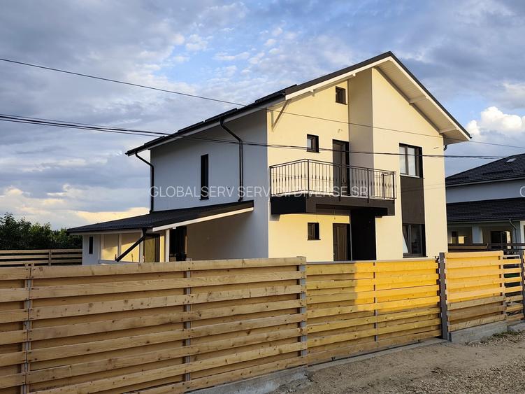 FARA COMISIOANE casa cu 4 - 5 camere P+1+pod 2 placi terasa cam tehnic la cheie - 21