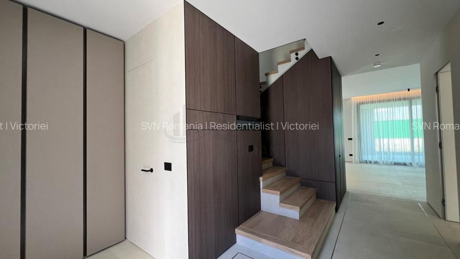 REV2004667 Vile de Lux l Pipera - 9