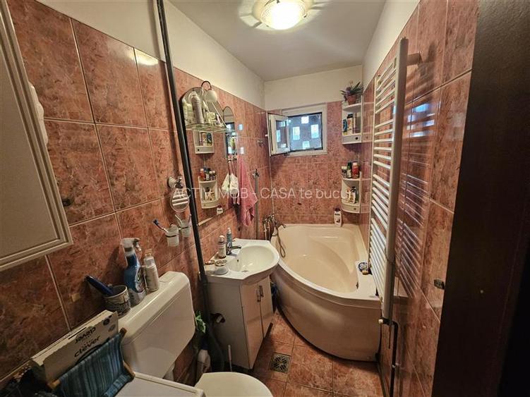 Resita, 2 Cam., Mobilat+Utilat, Micro 2 - 18