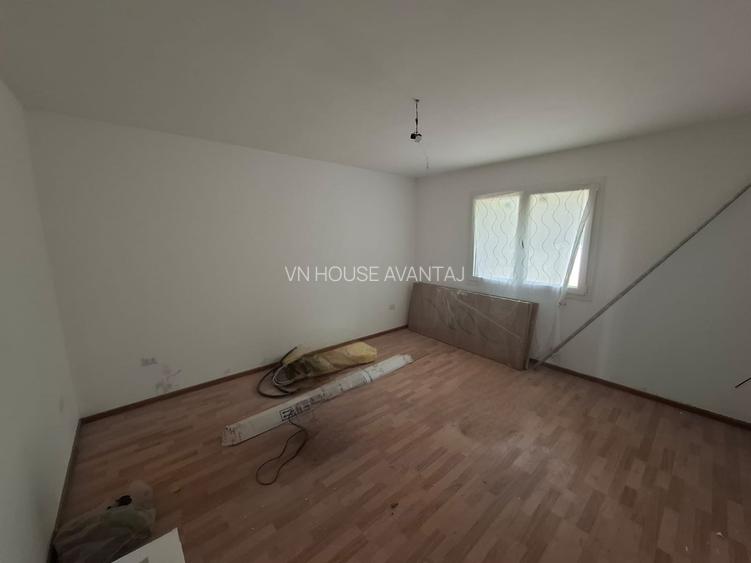 Casa de vanzare Botarlau - 8