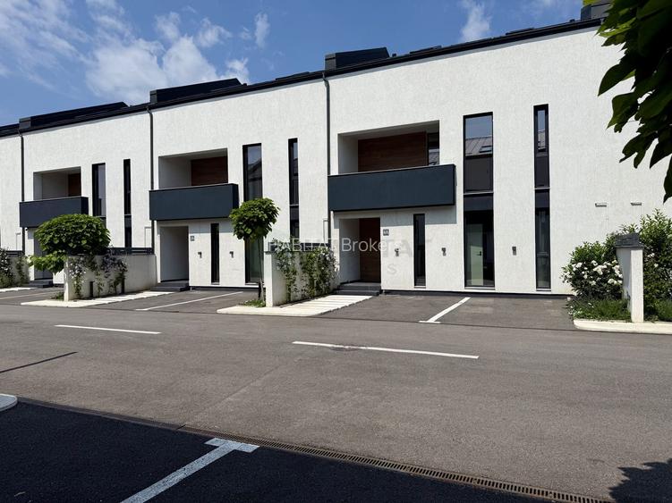 Disponibila acum in zona Matei Millo | Vila moderna 5 camere - 11